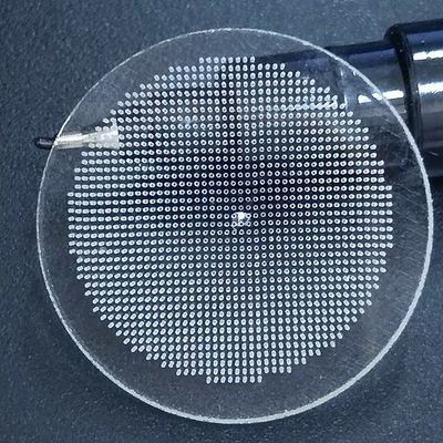 Industrielle Computersteuerungsanlage Kristalllichtglas mit einer Mindestöffnung von 0,3 mm