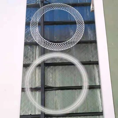 1500mm*3000mm*1100mm Sichtbare Laser-Gravurmaschine für das Schnitzen von Spiegeln im Smart-Bad