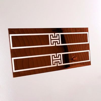 Fünf Achsen-Verknüpfung Glasfaser-Laser-Gravurmaschine für Edelstahlplatten Dekoration