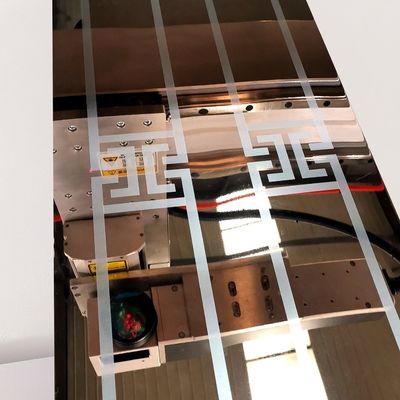 Hydraulische Schneidmaschine für geätzte Edelstahlplatten Laserpulstechnologie