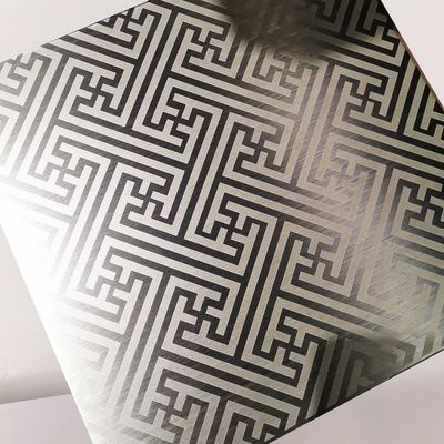Ausländischer Ingenieur Edelstahl-Etschermaschine für die vollständige Dekorations-Blatt-Gravur
